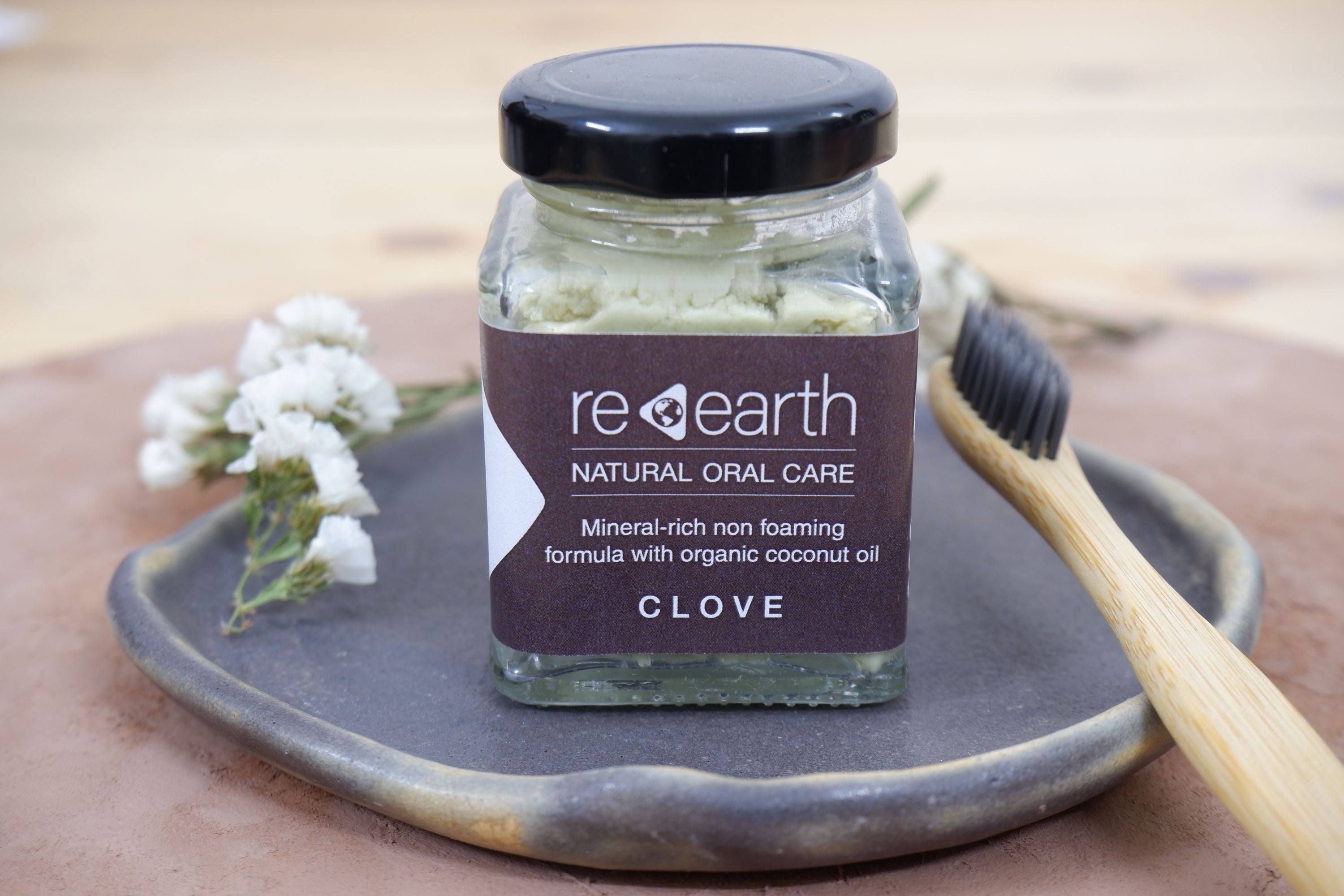 Natural Clove toothpaste